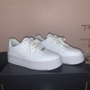 Air Force 1’s Sage Lows